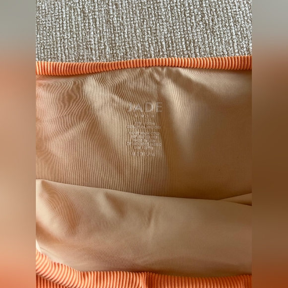 Bikini - Picture 5 of 5